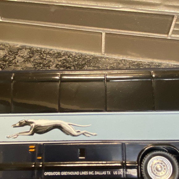 Greyhound Bus Collector Coin Bank - Picture 9 of 12